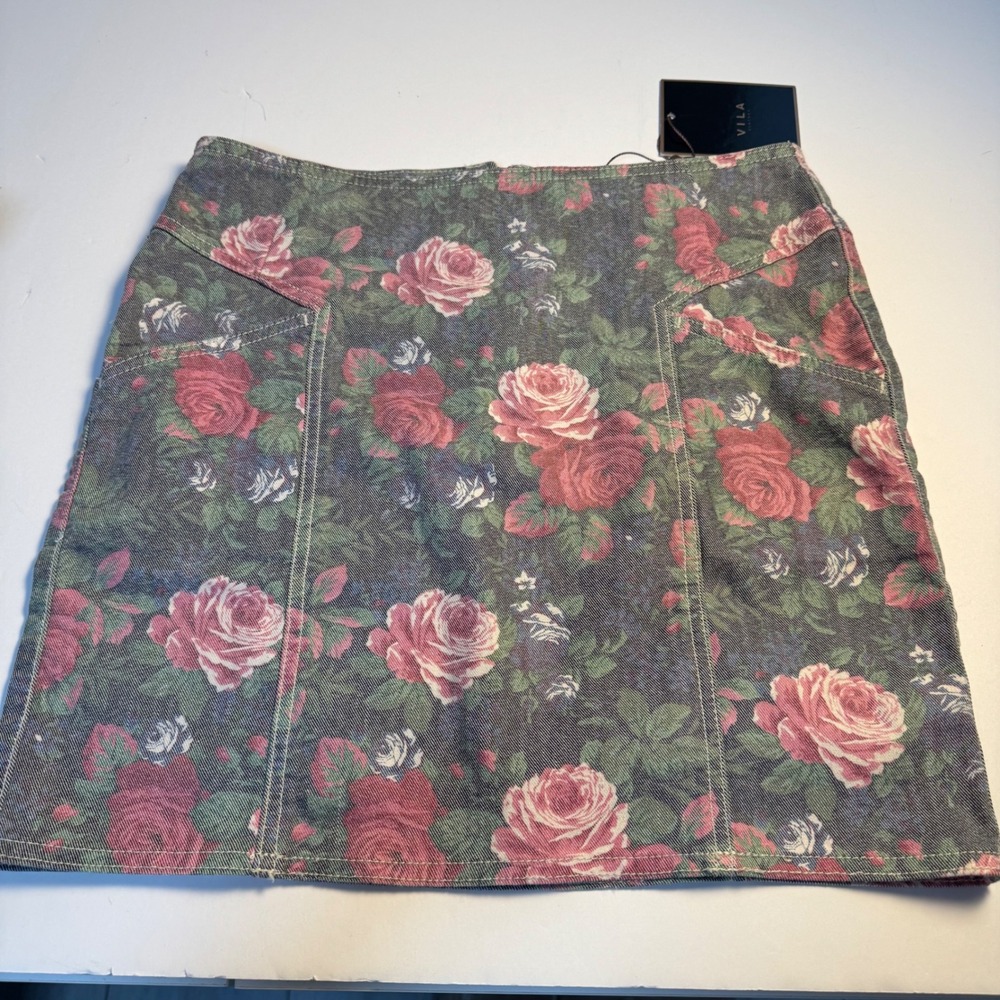 Vila Floral Denim Mini Skirt Rose Print High Waisted Back Zip Pockets Size M